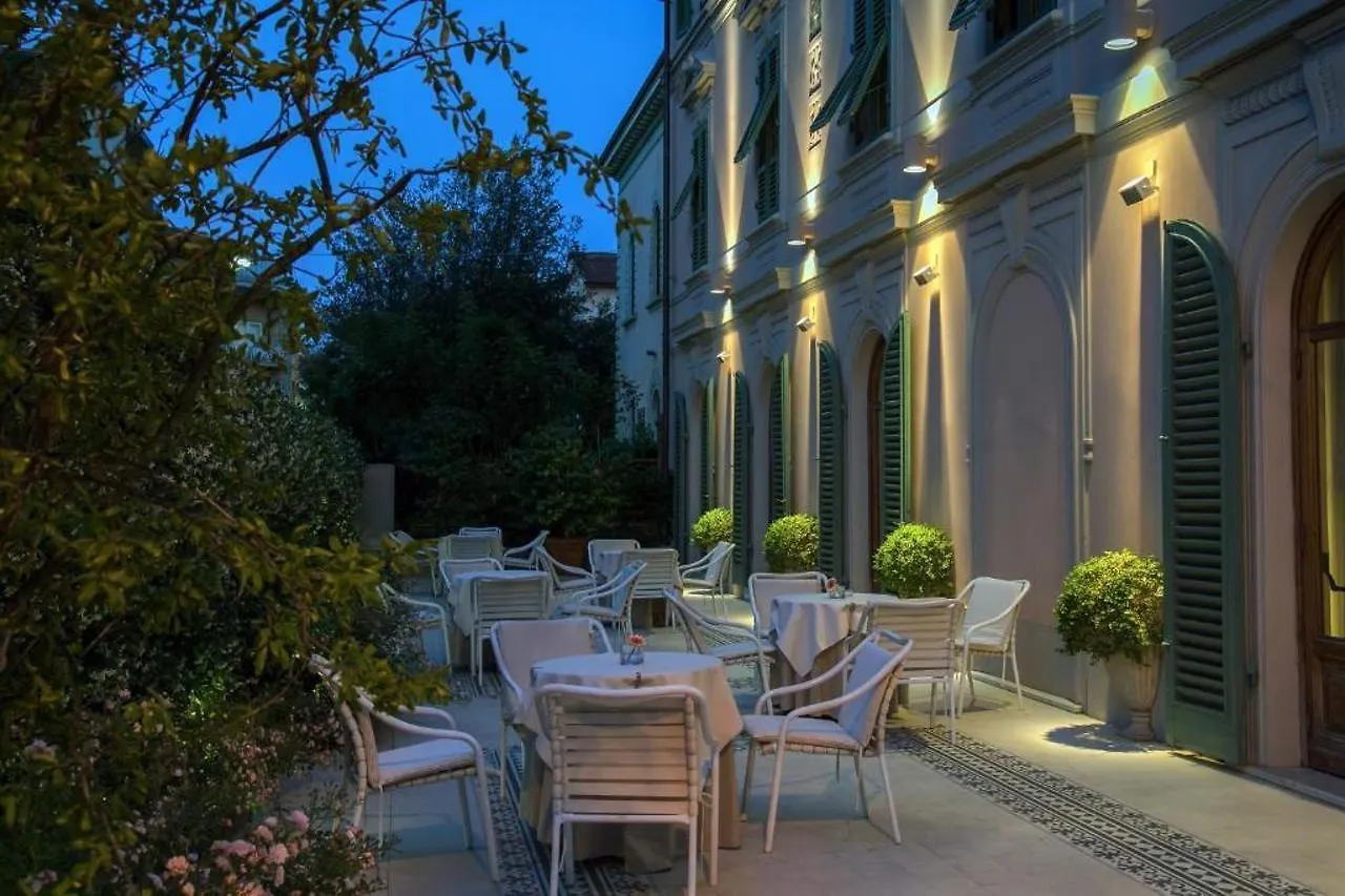Hotel Ercolini&Savi Montecatini-Terme 4*,